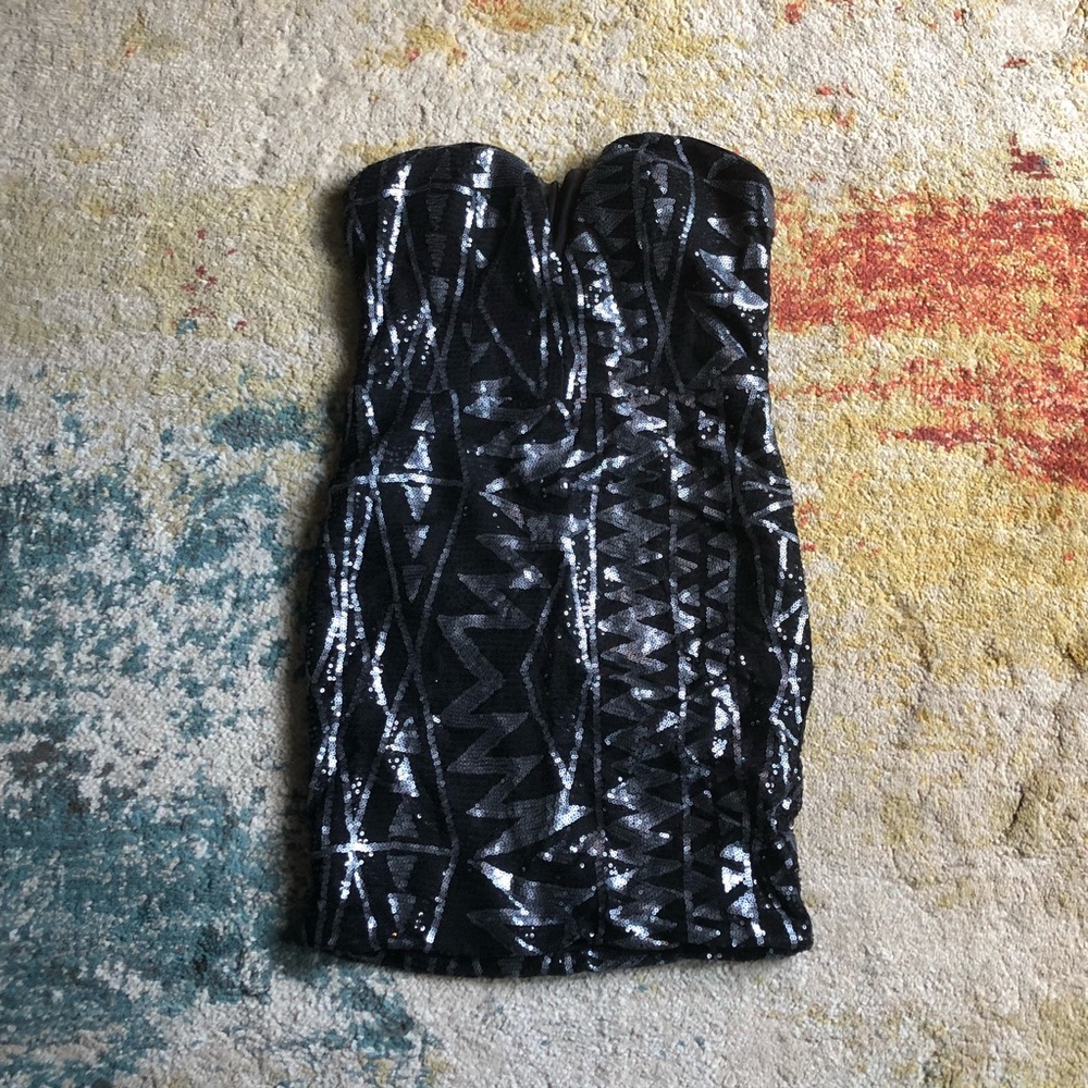 Black sequined fitted dress
